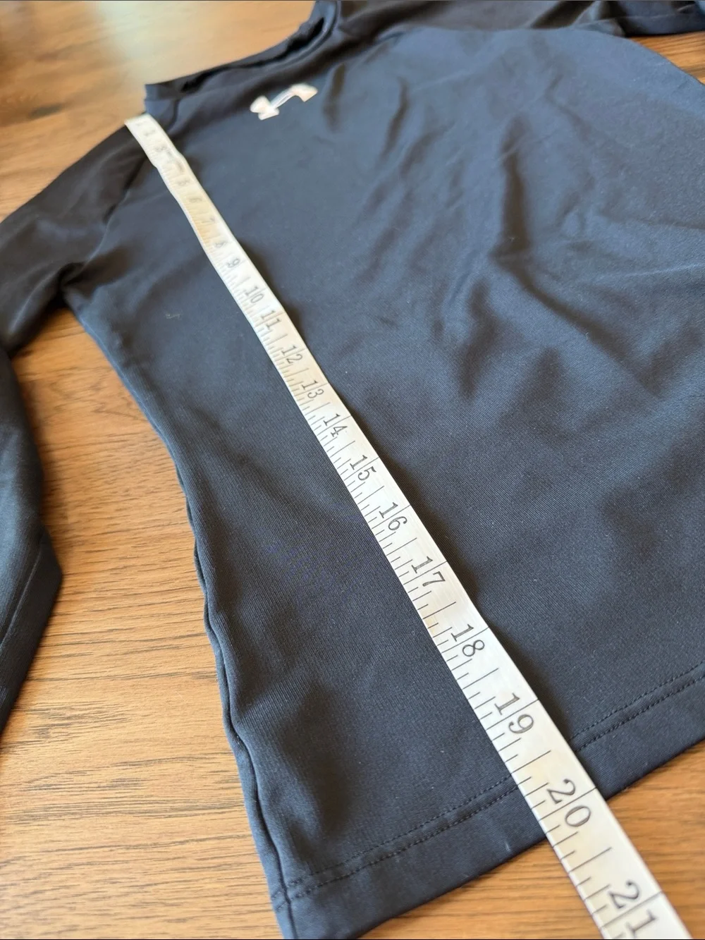 Under Armour Youth Medium Long Sleeve Fitted Shirt